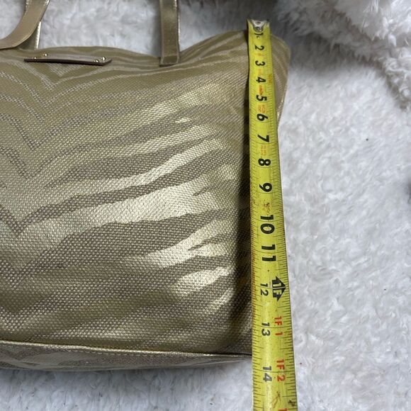 Michael Kors Metallic gold zebra print large tote gold tone hardwares and straps - Picture 7 of 12